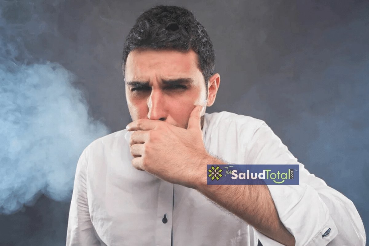 La tos repetitiva es uno de los síntomas del tabaquismo