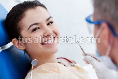 Visita tu dentista para cuidar la salud bucodental