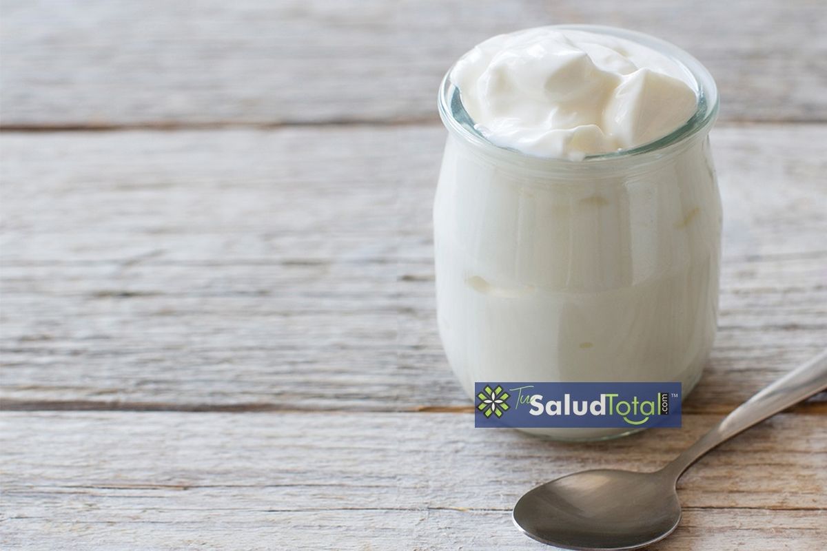 Yogur natural, un buen alimento para la gastritis